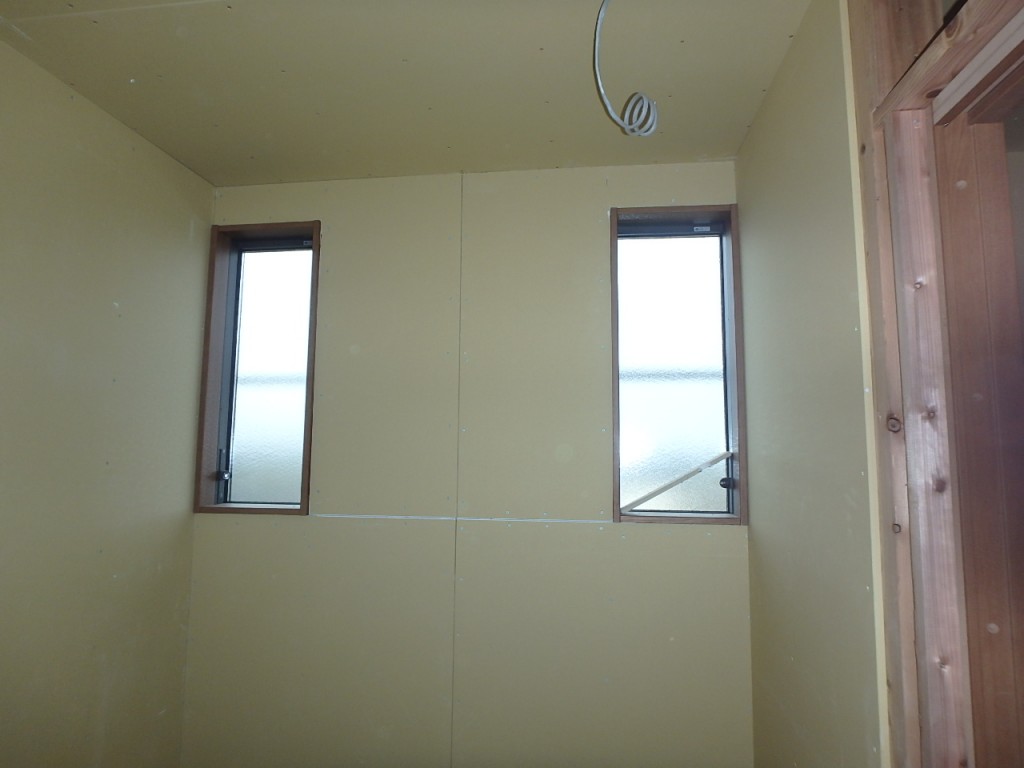 PB010121